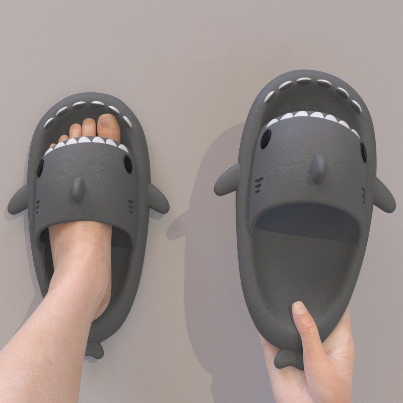 PREMIUM SHARK SLIDES