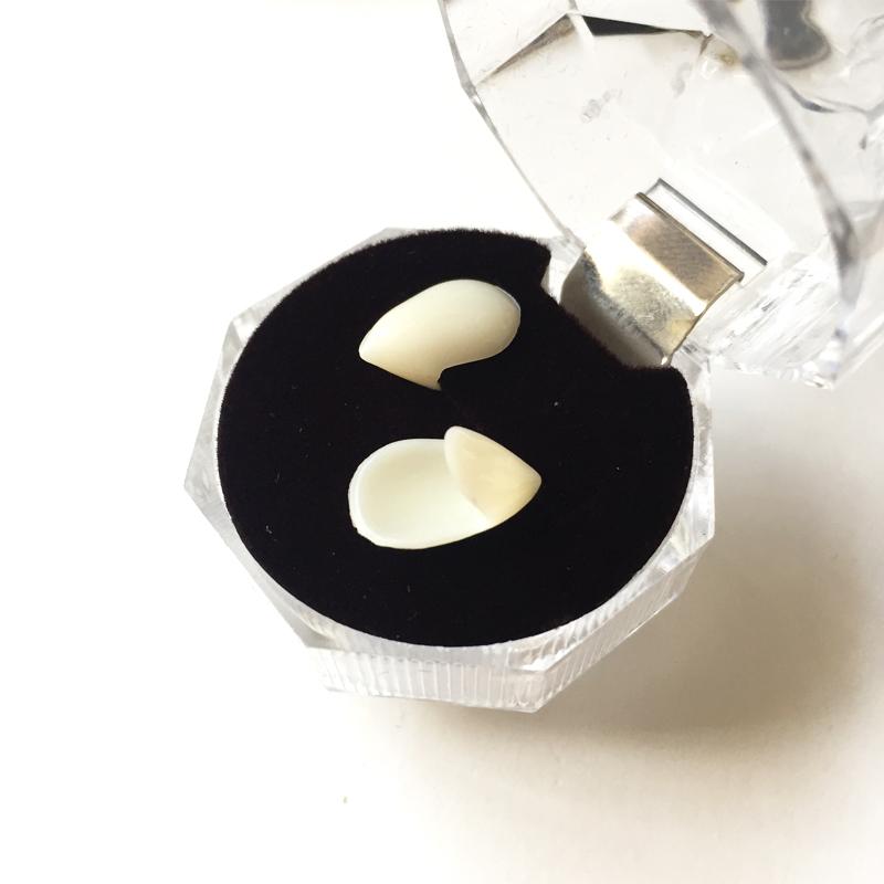 1 Pair Halloween Vampire Fangs