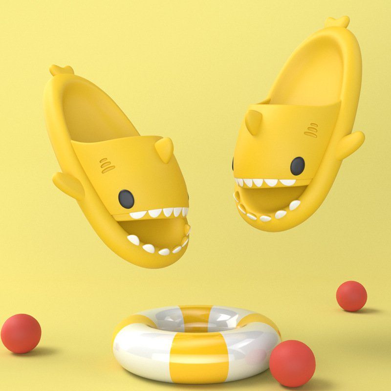 PREMIUM SHARK SLIDES