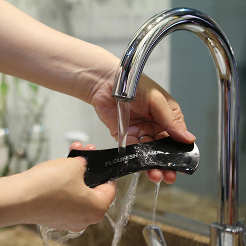 Flourish Lama Mobile Phone Stand