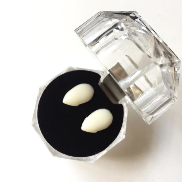 1 Pair Halloween Vampire Fangs